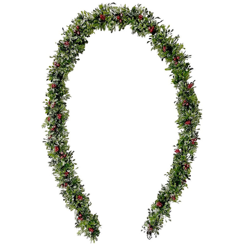 FHF 9' Garland, Boxwood w/ Berries