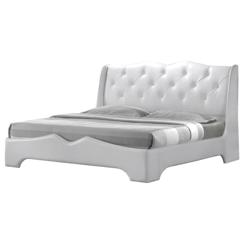 Best Master Madrid Leather- Like Fabric Cal King Platform Bed in Off White