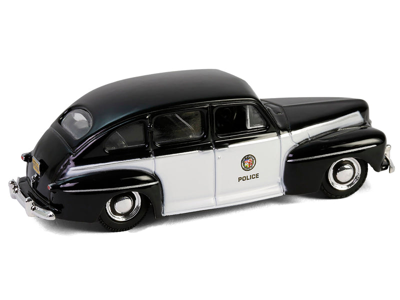 1947 Ford Fordor "LAPD (Los Angeles Police Department)" Black and White "Hot Pursuit" Series 1/64 Diecast Model Car by Greenlight