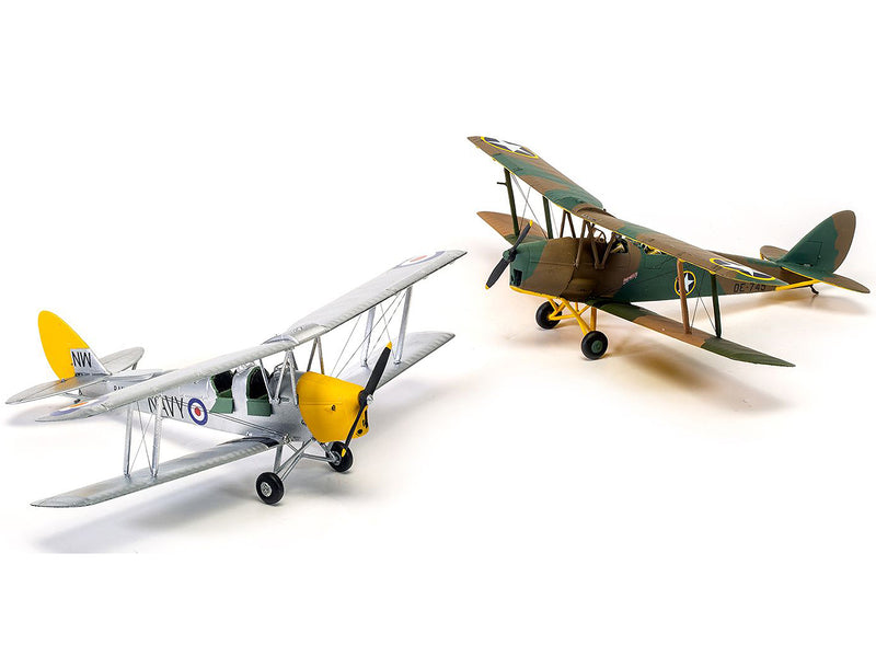 Level 2 Model Kit De Havilland Tiger Moth Aircraft with 2 Scheme Options 1/72 Plastic Model Kit by Airfix