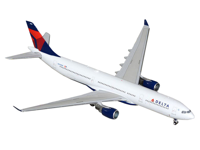 Airbus A330-300 Commercial Aircraft "Delta Air Lines" (N829NW) White with Blue and Red Tail 1/400 Diecast Model Airplane by GeminiJets