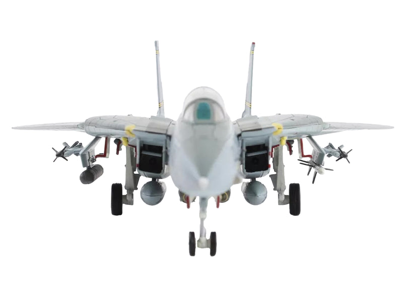 Grumman F-14B Tomcat Fighter Aircraft "Last Gypsy Roll VF-32 Swordsmen NAS Oceana" (2005) United States Navy "Air Power Series" 1/72 Diecast Model by Hobby Master