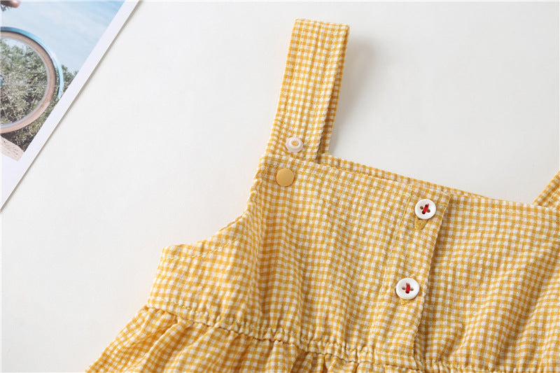 Baby Girl 1pcs Plaid Graphic Strawberries Embroidery Snap Button Jumpsuit & Solid Tee Sets