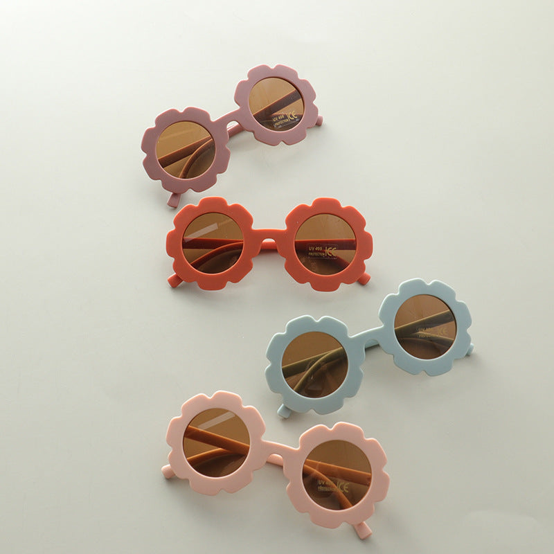 Kids Boy And Girl Flower Frame Shape Cute Fashion Sunglasses